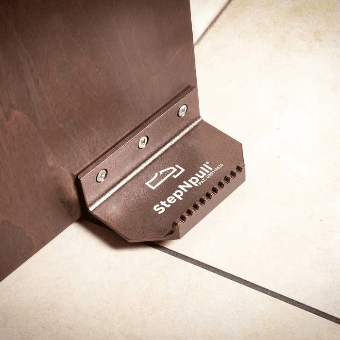 Step N Pull Hands-Free Door Opener