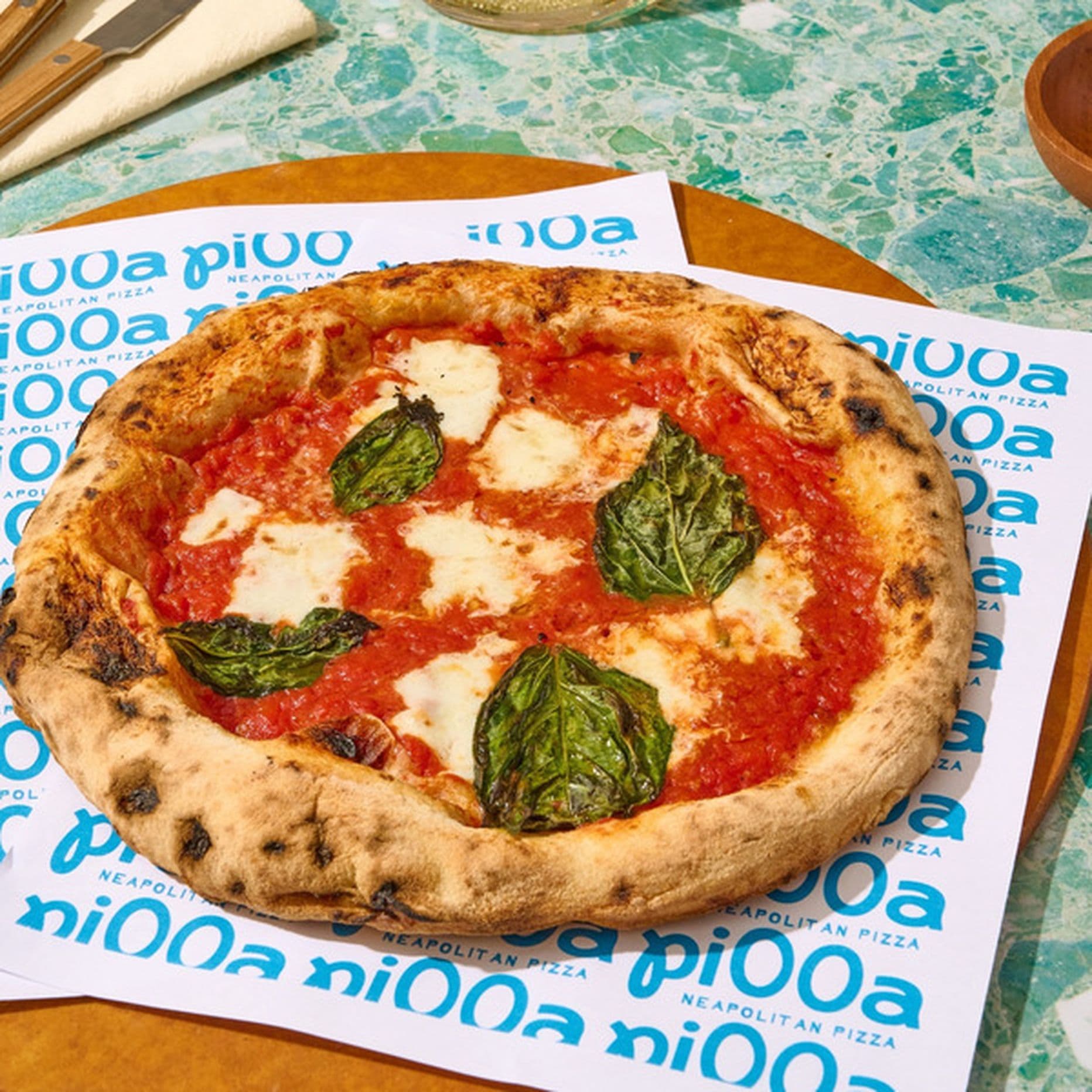 pi00a Frozen Neapolitan Pizza